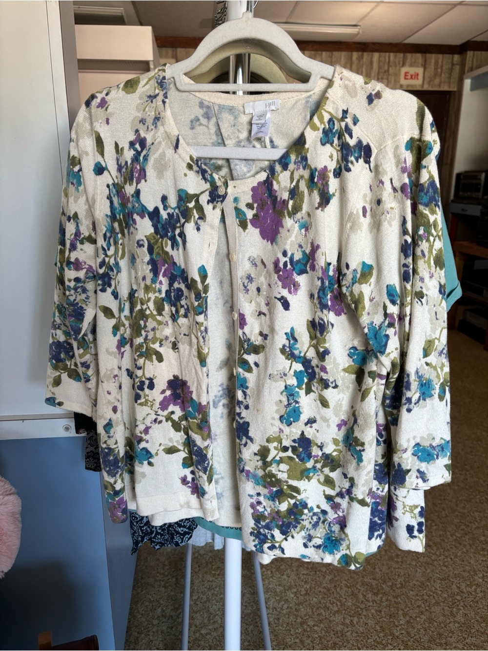 I Jill petite Floral Print Cream Lightweight Cardigan - Women's Top medium